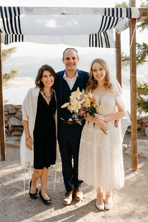 Rabbi Jessica Marshall officiating an inclusive interfaith wedding ceremony in Colorado interfaith-wedding-ceremony-colorado.jpg