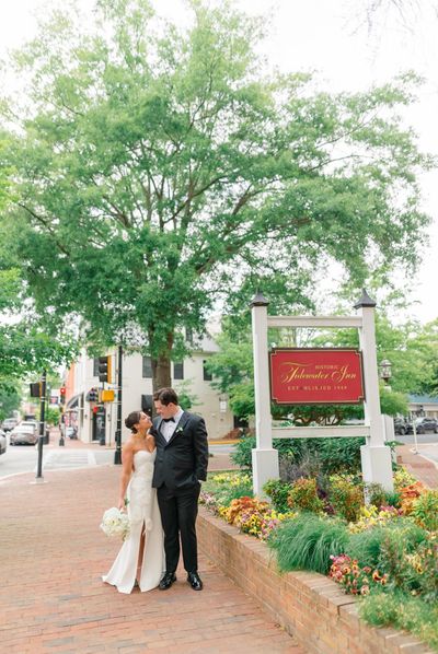 Newlywed couple celebrating their wedding at Tidewater Inn in Easton, Maryland