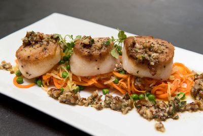 Hunters’ Tavern relaxed fine dining