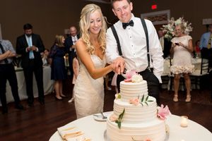 colleen and Greg-Cake Cutting-0002.jpg