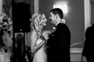 colleen and Greg-First Parent Dances-0008.jpg