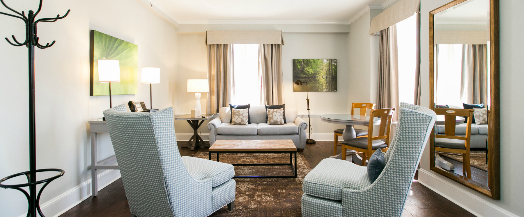 Premier Master Suite (2).jpg