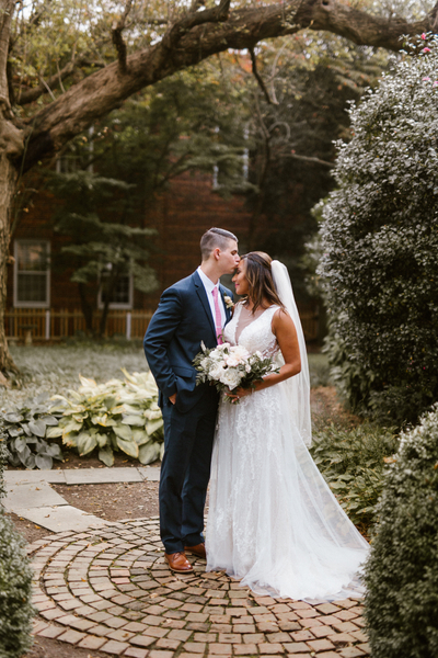 Eastern-Shore-Romantic-Secret-Garden-Tidewater-Inn-Wedding-Photographer-58.jpg