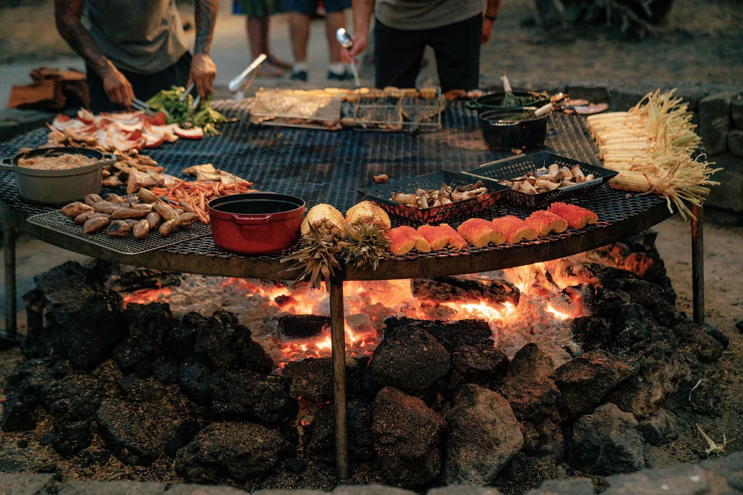 RWKVL_3-0_Brand-com_Assets_Food-Beverage_OnProperty_Dinner_IslandRoots-15.jpg