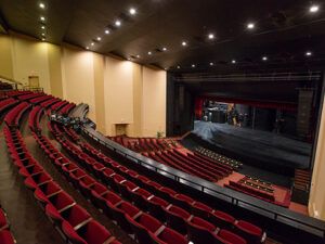 20181218-Jesse-Auditorium-SEO-0027-300x225.jpg