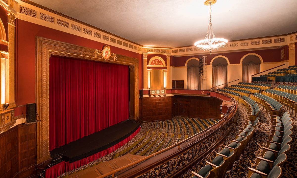 WilshireEbellTheatre_balconyview.jpg