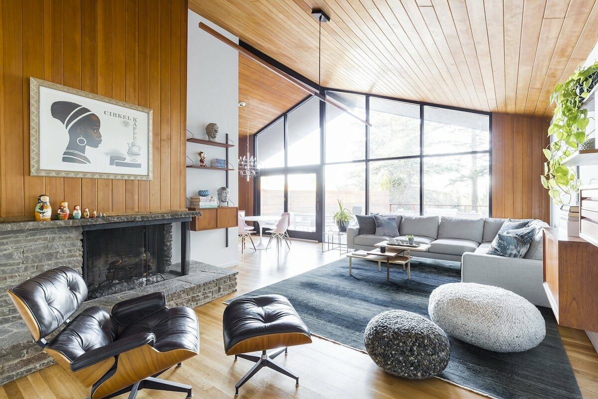 Open-home-with-mid-century-modern-interior-design.jpg