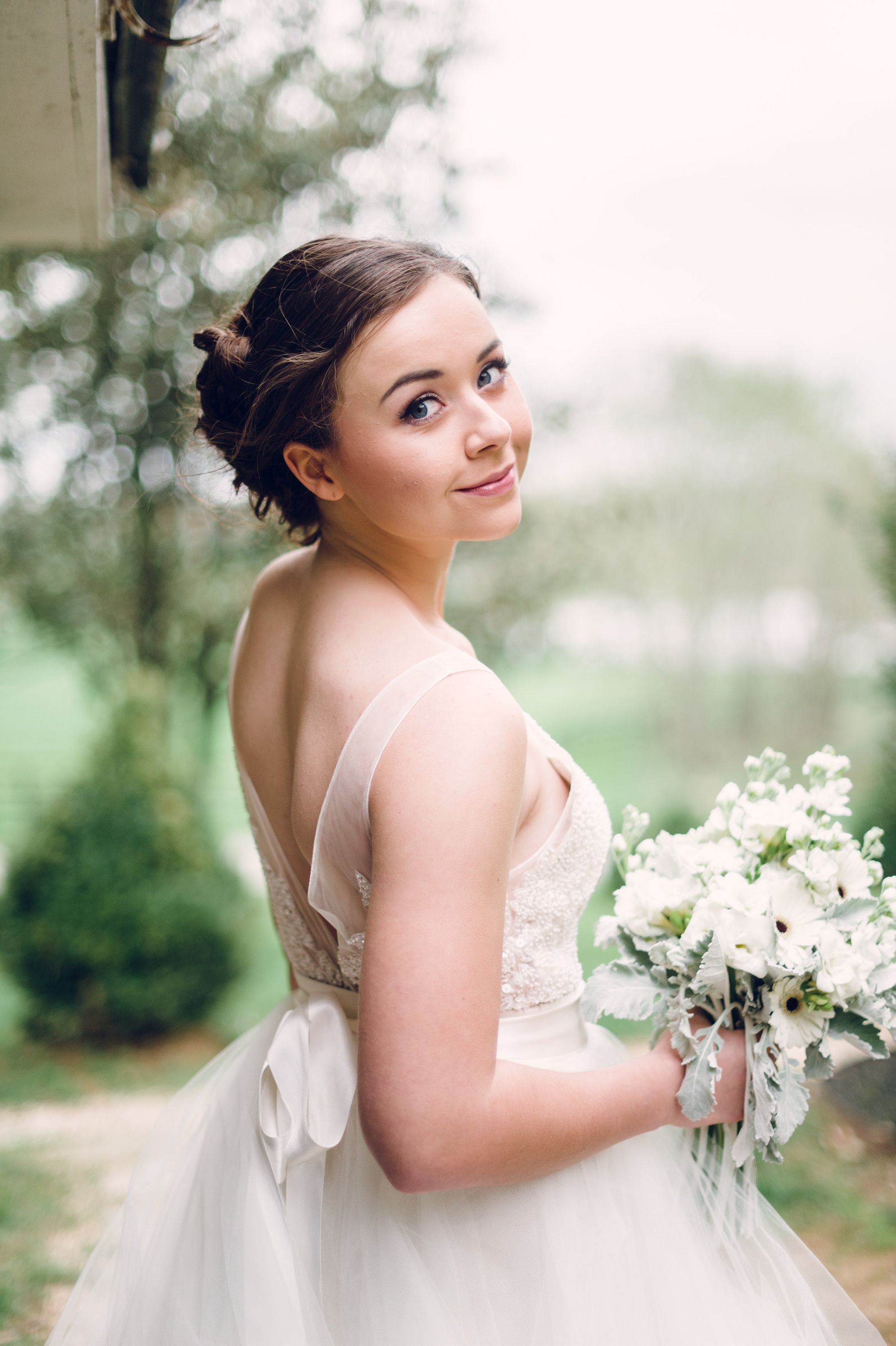 Traditional Wedding Inspiration Salon Emage 4.jpg