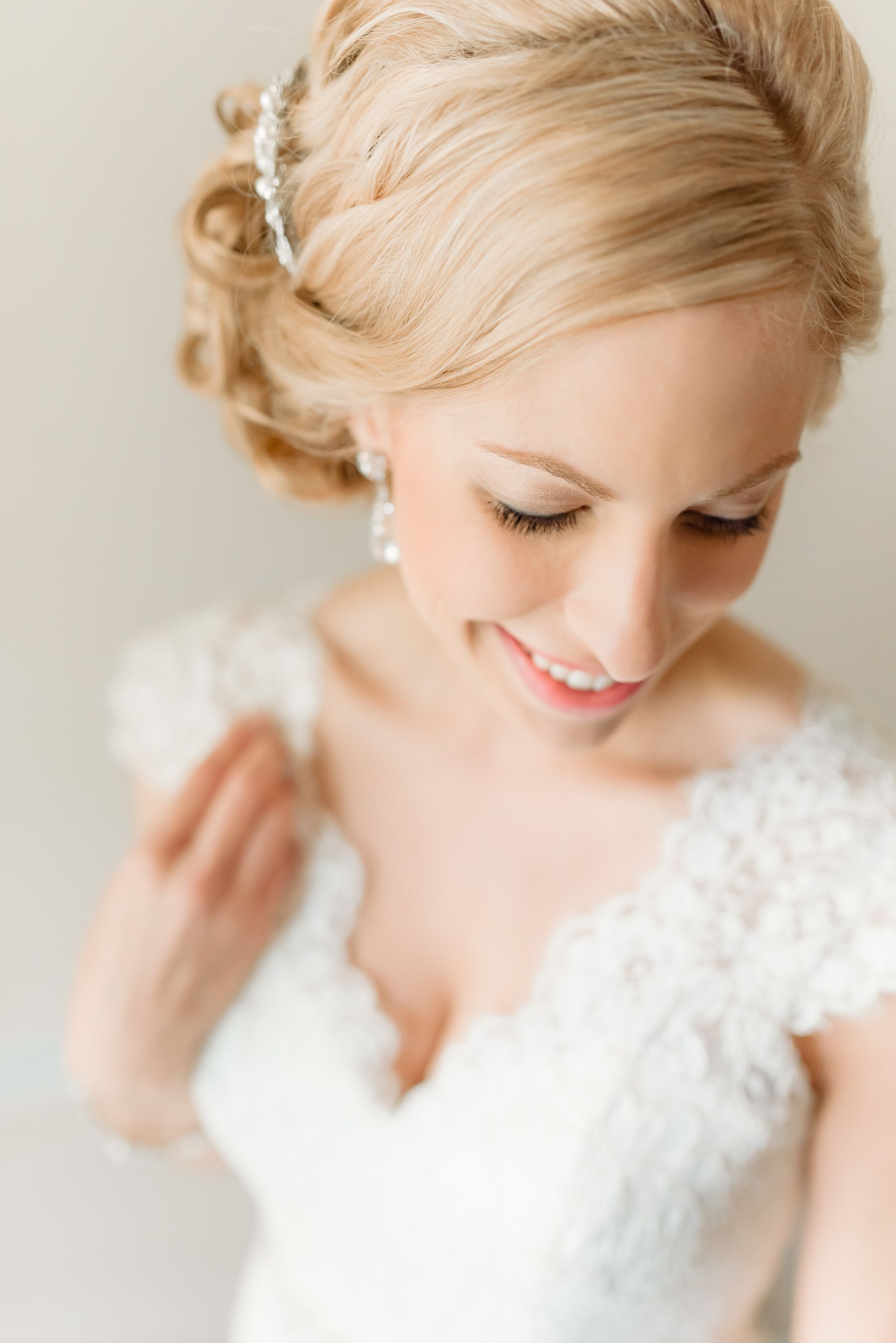 Traditional Wedding Inspiration Salon Emage 6 SKPPhotography.jpg
