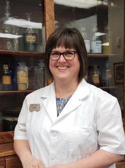 Jamie Jefson, RPh Family Drug Shelbyville pharmacist.jpg