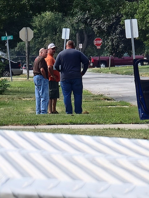 Robie helping a local plumber locate his S.jpg