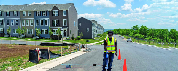 u-LOCATE_pipe-and-cable-locator-street.jpg