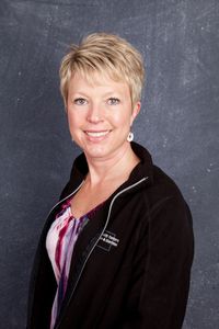 Tracy Neil.jpg