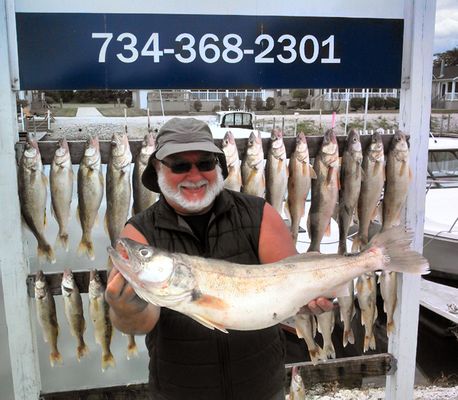 The Premier Walleye & Salmon Charter Fishing on Lake Erie and Ontario -  Daze Off Charters