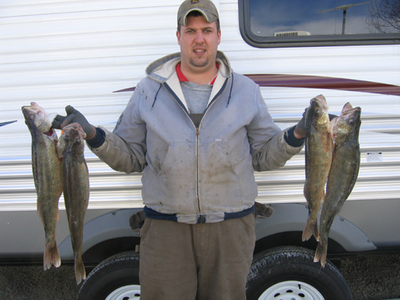 Spring_Walleye_Catch_Charte.jpg
