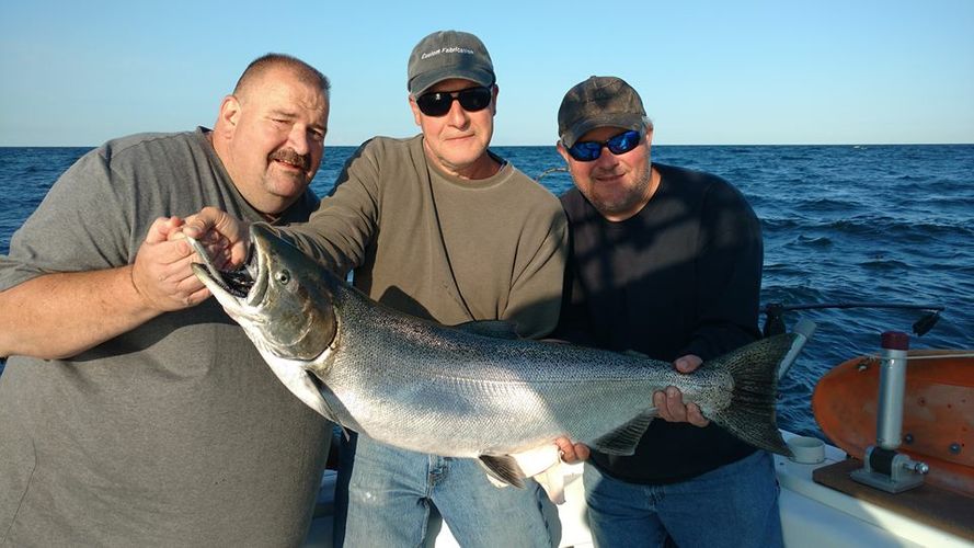 The Premier Walleye & Salmon Charter Fishing on Lake Erie and Ontario