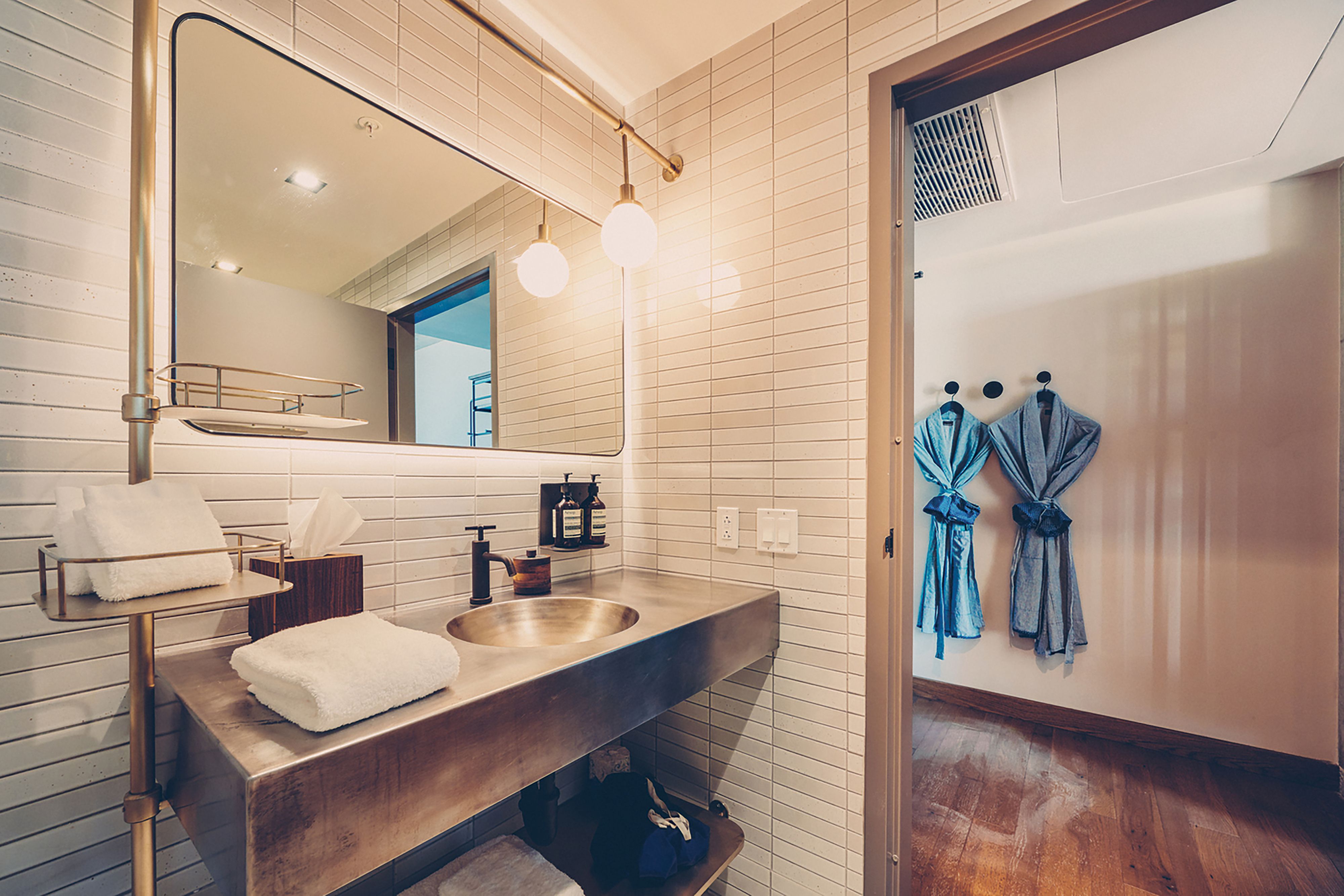 South Congress Hotel Closet Amenities Bouldin Room_South Congress Hotel.jpg