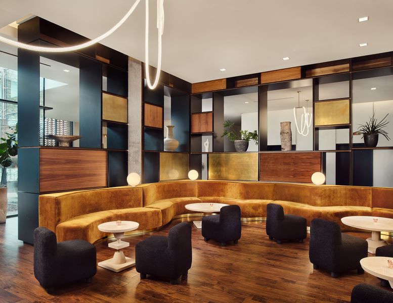 Bar Lounge in Austin Hotel The Library at SCH