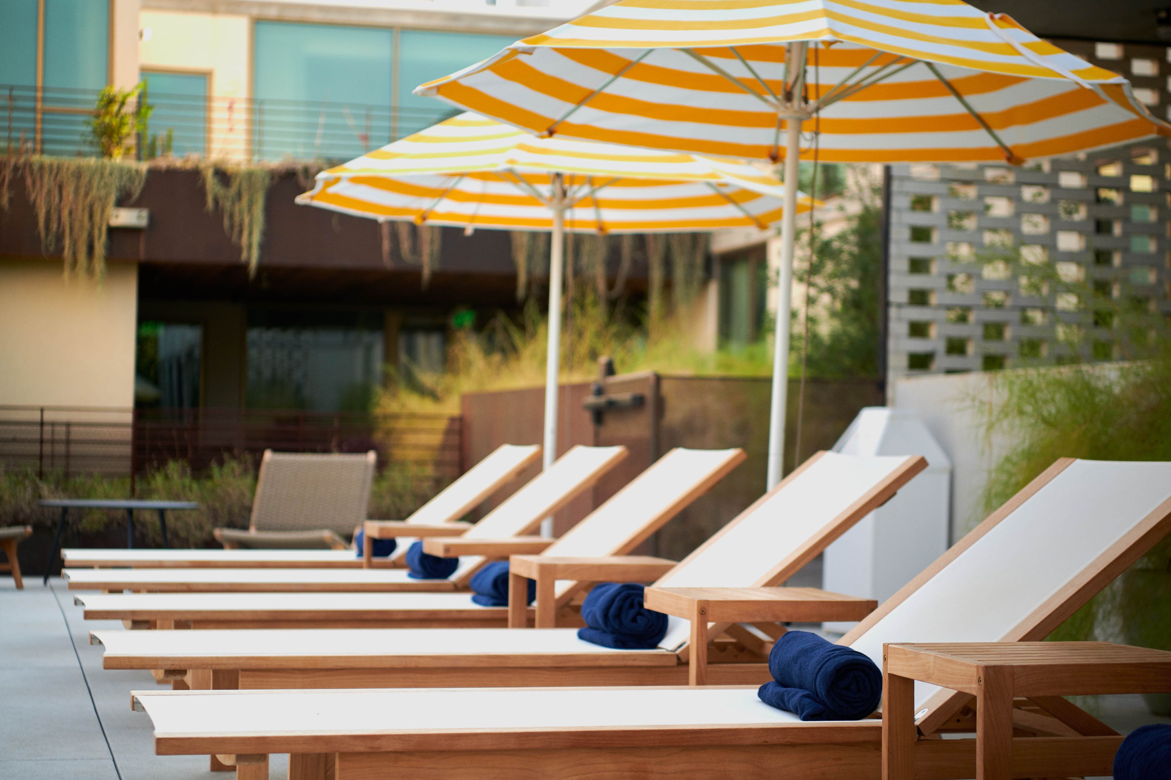 rooftop pool austin