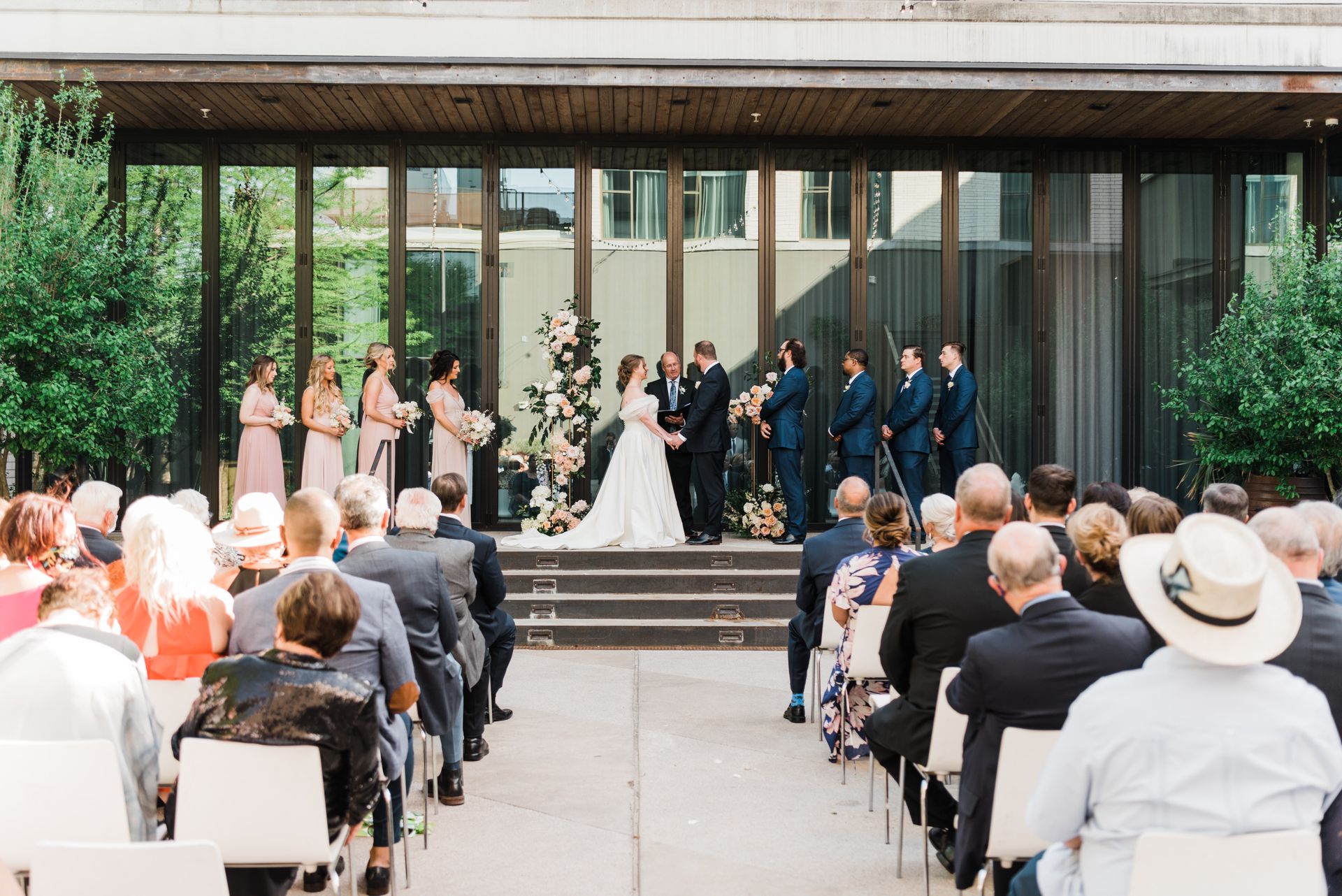 Outdoor Wedding South Congress Hotel