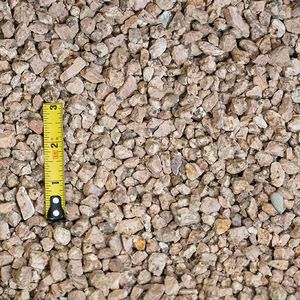 gravels-washed-granite-1-4-1-2-01-xl.jpg
