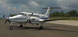 1999-Beech-King-Air-350-FL-233-N700PG-Ext-WEB.jpg