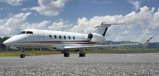 2016 Challenger 350, SN 20620, C-FFIK WEB.jpg