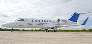 2006 Learjet 40XR - SN 2045 - N88LJ - Ext - LS View WEB.jpg
