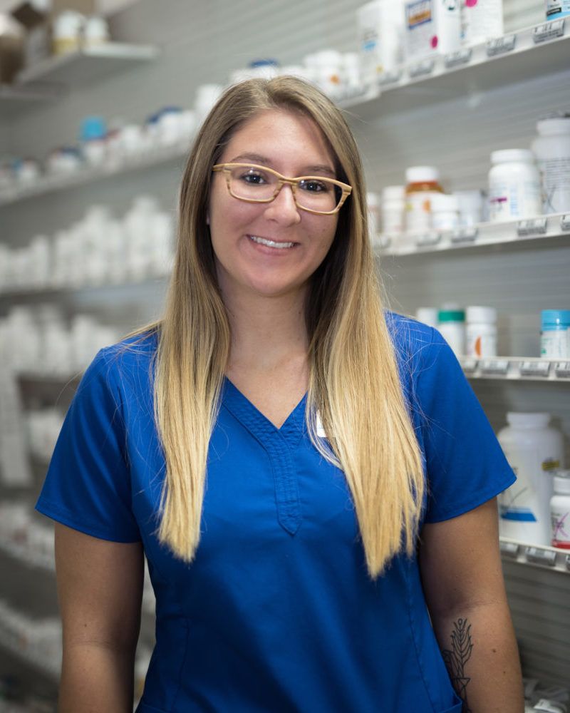 Sara-Grotjan-Pharmacy-Tech-in-training-e1534216593433.jpg