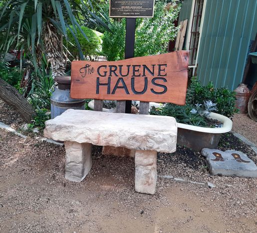 3ft Gruene Haus Bench.jpg