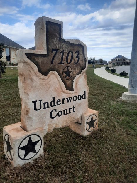 3x4 Carved Texas on Blocks Underwood.jpeg