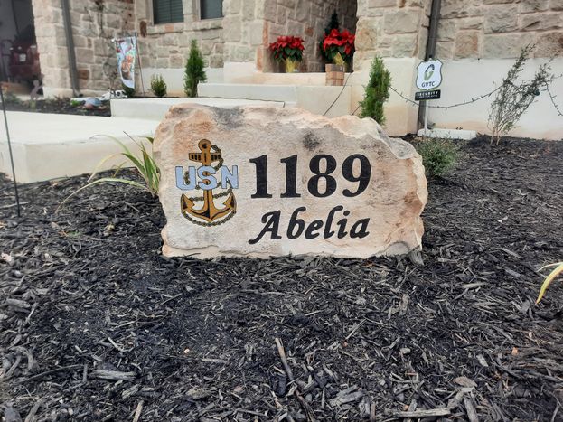 30x20 Navy Fieldstone.jpg