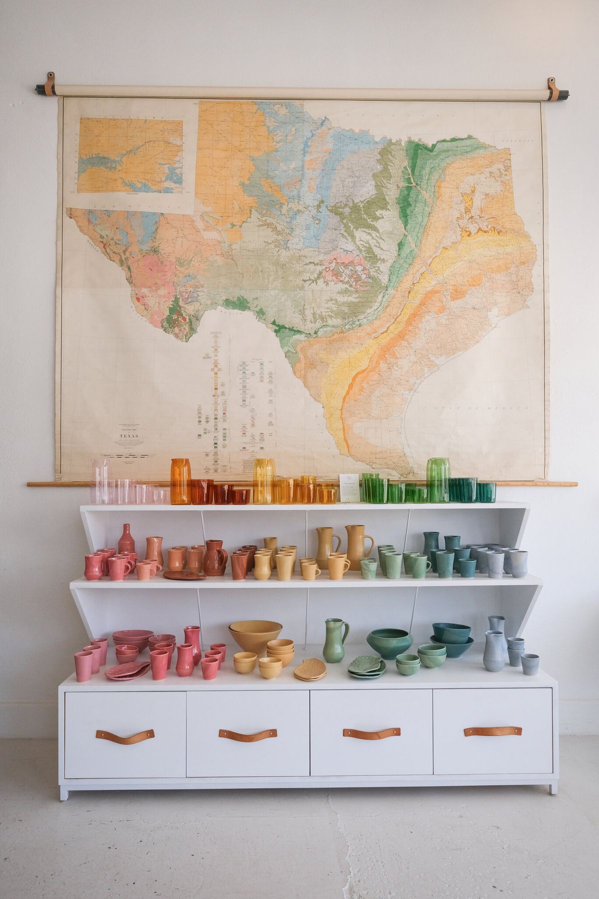 New York Times, 36 Hours in Marfa, Mimi y Roberto Ceramics.jpg