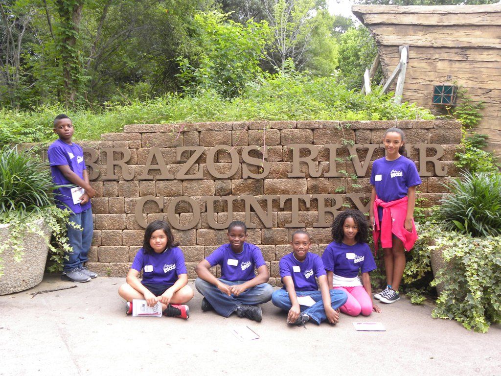 Cameron Park Zoo Brazos River Country entrance.jpg