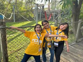 Cameron Park Zoo (18).jpg