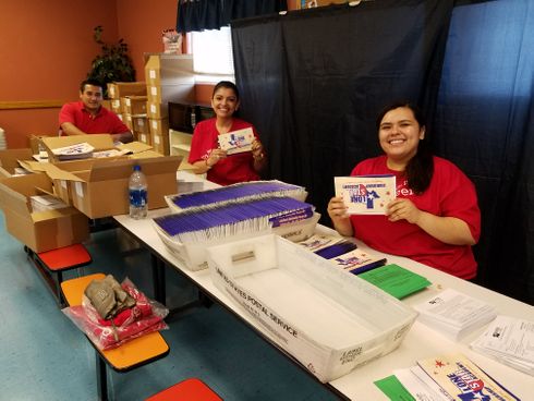 Wells Fargo Volunteers 9.20 (3).jpg