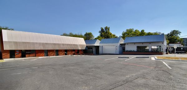 5690 S Congress DSC_0395.jpg