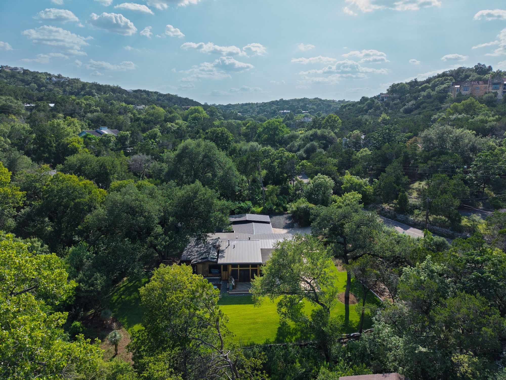 609 Laurel Valley Hill Aerial_0244_D 2000x1500px.jpg