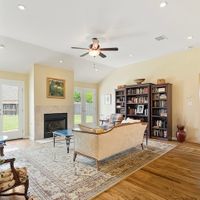 654 River Bluff