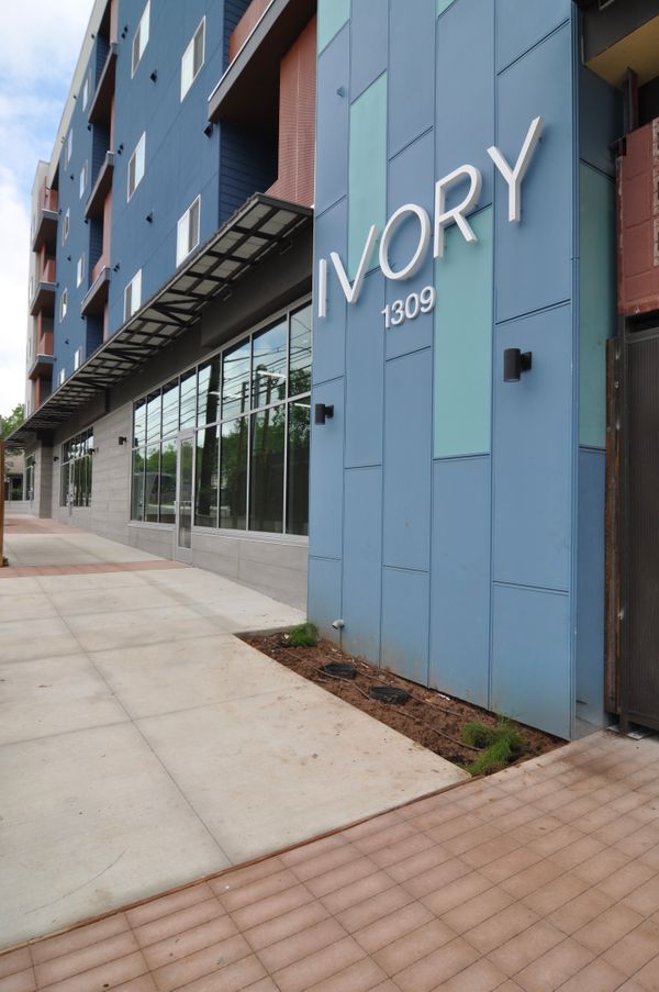 Ivory Commercial DSC_0485.jpeg