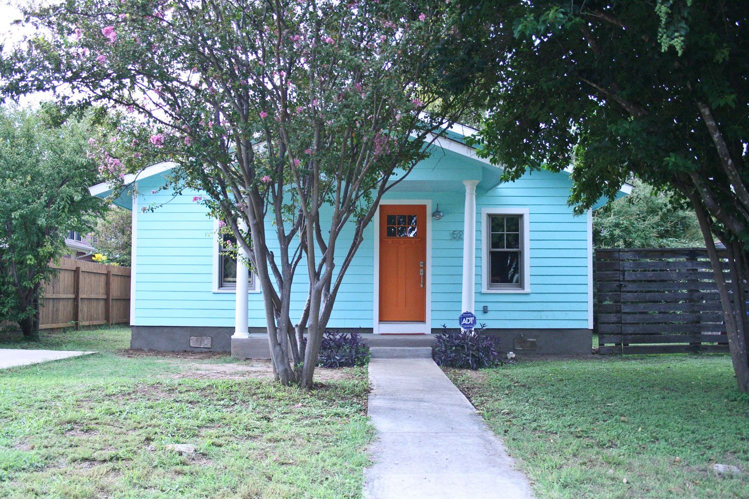 52 Chalmers front (IMG_1570).jpg