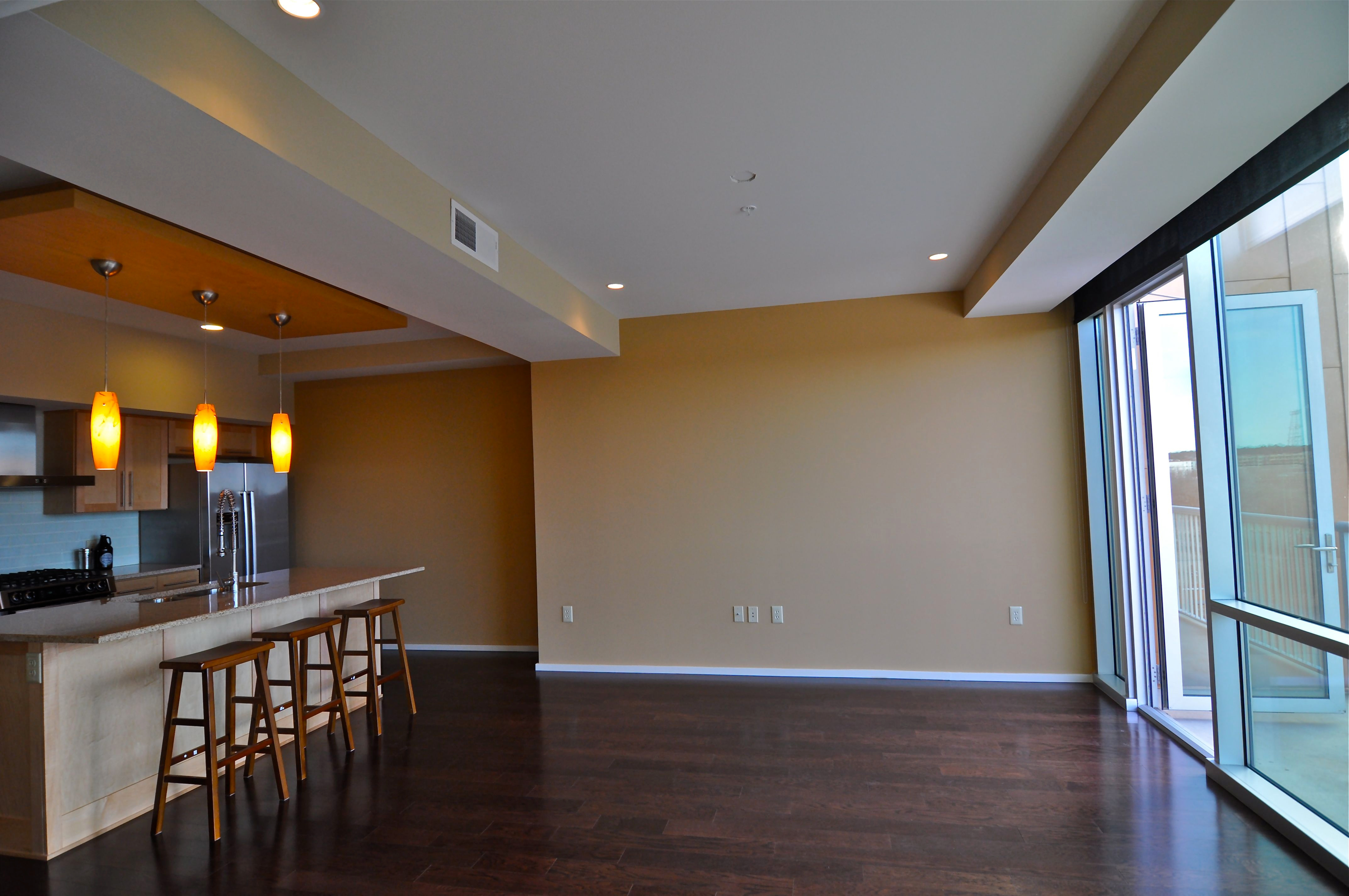 Barton Place 1606 - Living (DSC1585).jpg