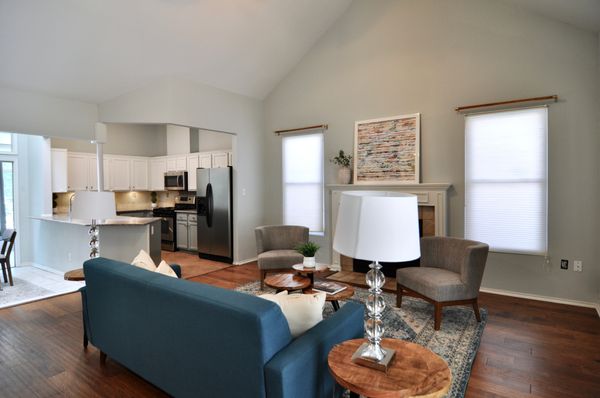 14900 Yellowleaf Living DSC_0420.jpg