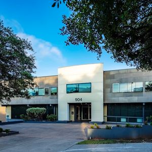 904 West #101