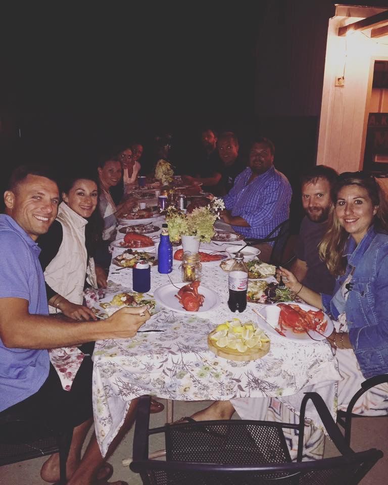 Farmhouse Table Design for summer