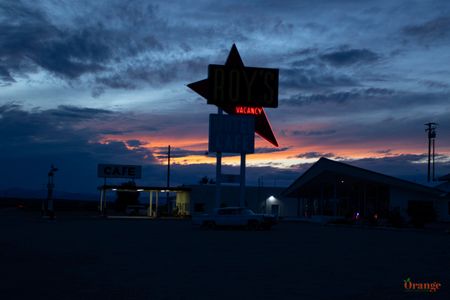 Roy's Motel, Amboy Roy's Motel