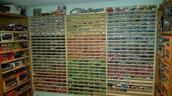 Challenger Die Cast Collection