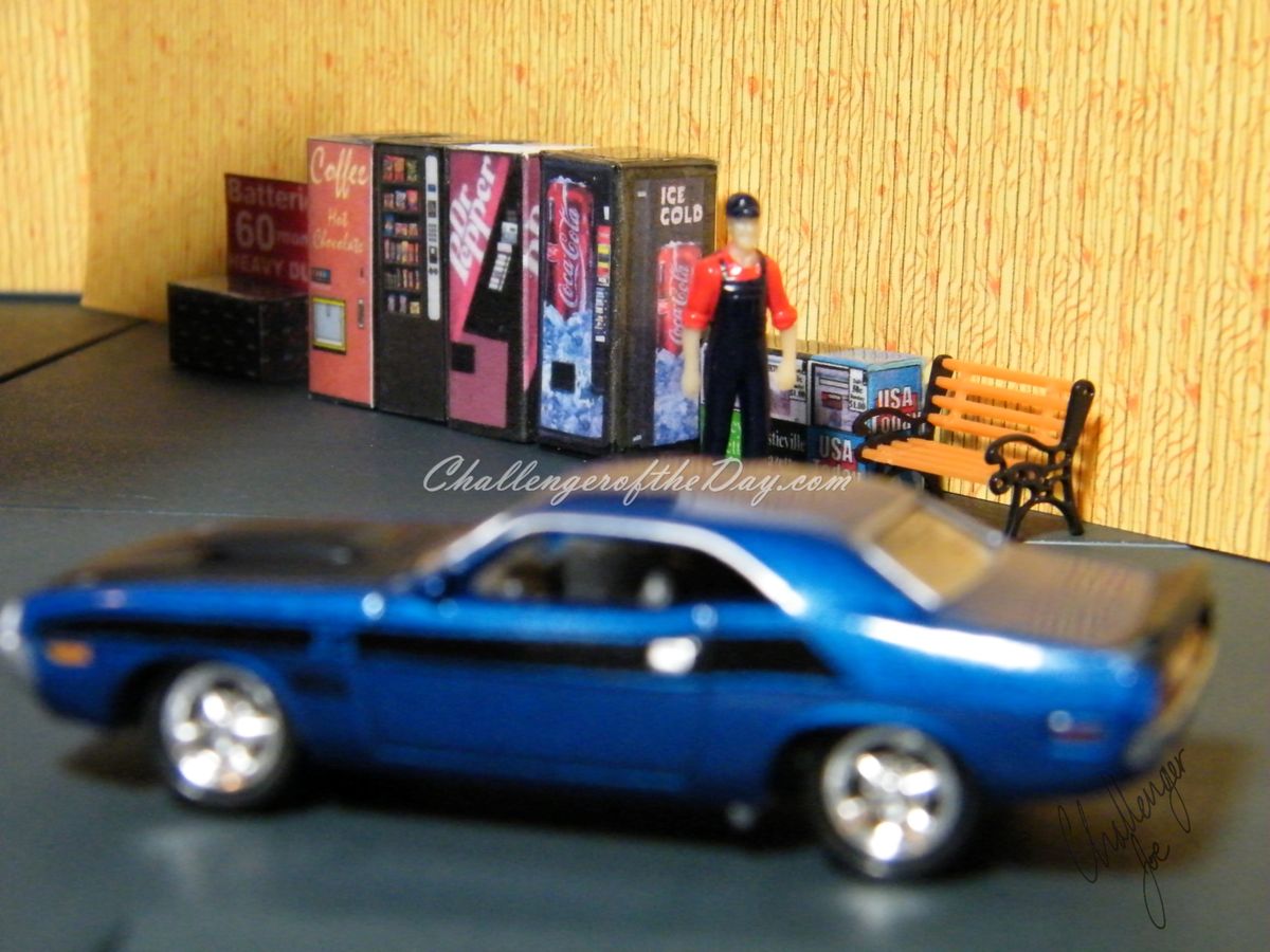 1970 Dark Blue Metallic TA 340 Six Pack (9).JPG