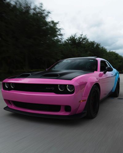 Mopar Girl - Challenger of the Day