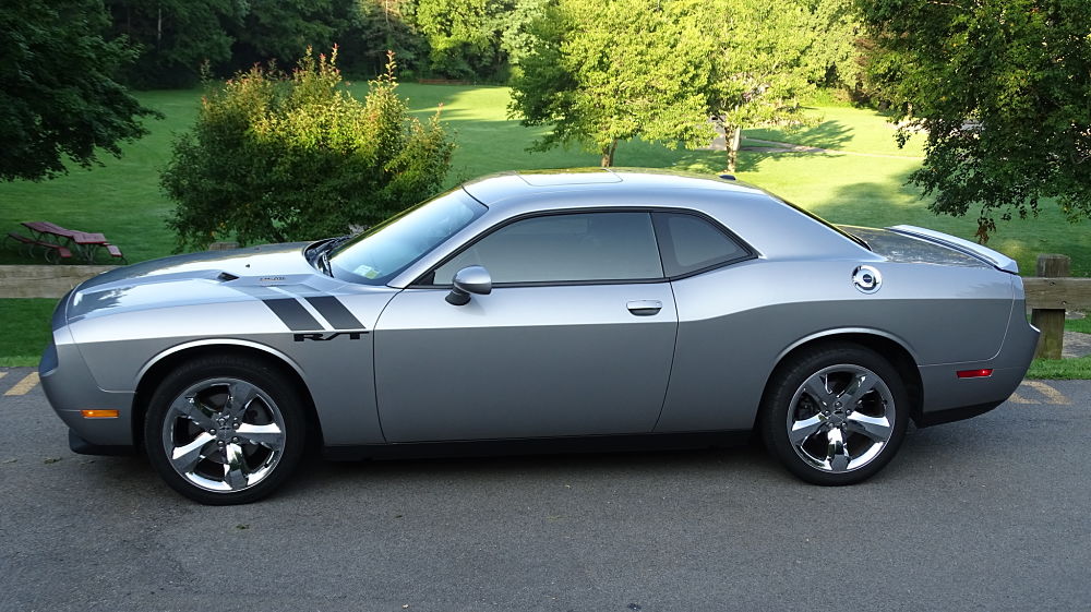 2011 Dodge Challenger RT Classic Billet Silver Metallic 5_opt.jpg